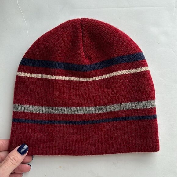 FAT FACE Men’s OS Red Spaced Stripe Fitted Stretch Knitted Beanie Hat Wool - Picture 5 of 8